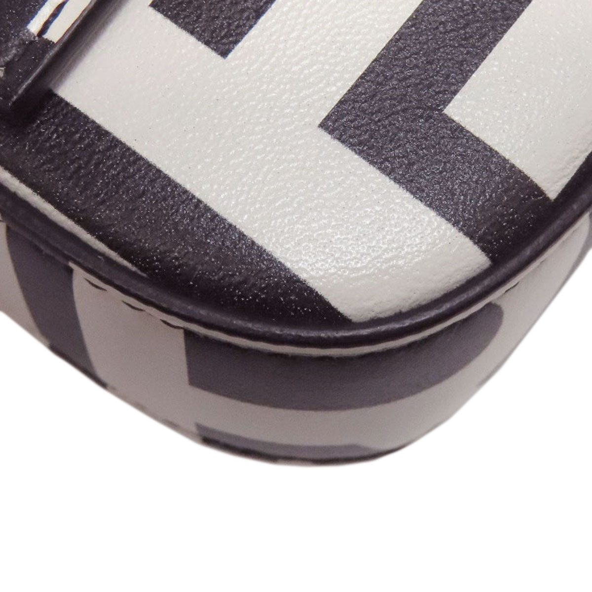 FENDI Marc Jacobs collaboration Baguette phone pouch 2-way Handbag Calf Ladies [Used]