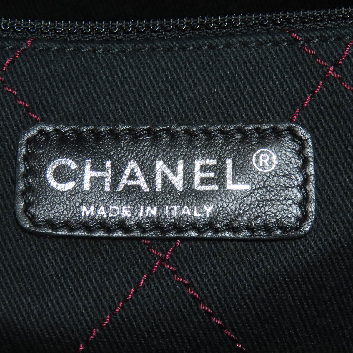 CHANEL On the Road SilverHardware Tote Bag Grained Calfskin Skin Ladies [Used]