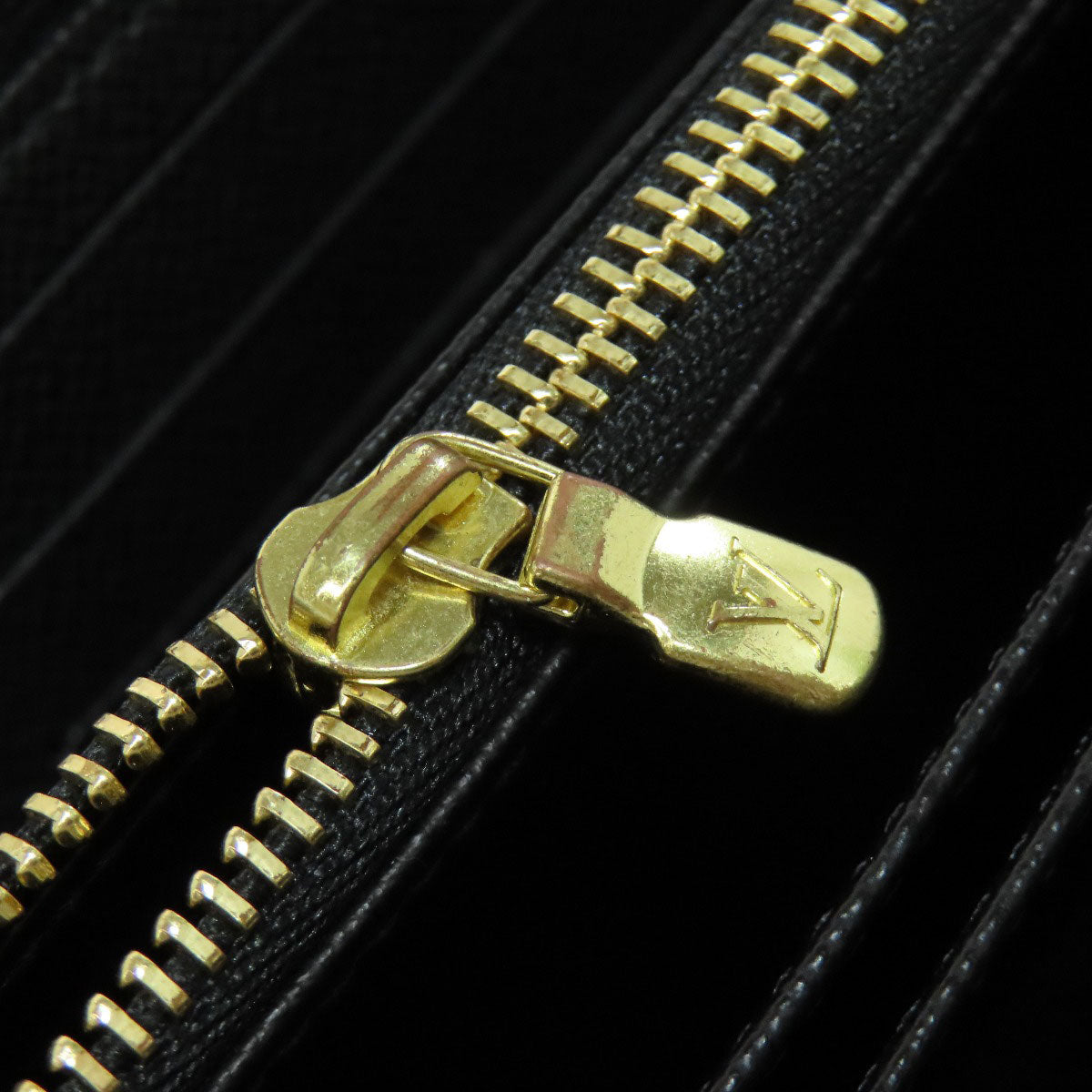 LOUIS VUITTON M69353 Zippy wallet Long wallet (with coin pocket) Giant Monogram canvas Ladies [Used]