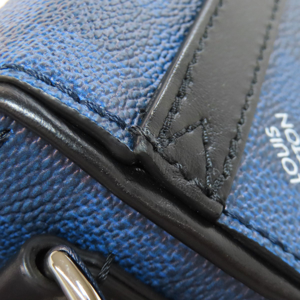 LOUIS VUITTON N50026 Studio Messenger 3D Shoulder Bag Damier canvas mens [Used]