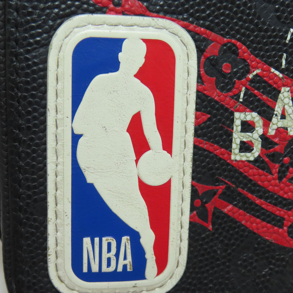 LOUIS VUITTON M58498 Studio Messenger NBA collaboration Shoulder Bag Empreinte mens [Used]