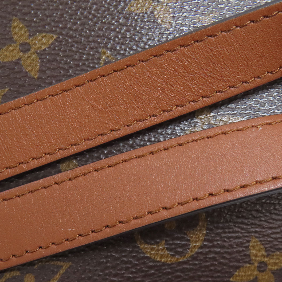 LOUIS VUITTON M44391 Dauphine MM Shoulder Bag Monogram reverse Ladies [Used]