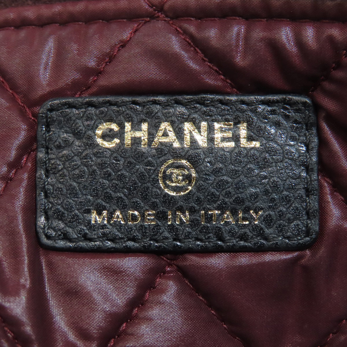 CHANEL Matelasse GoldHardware Cosmetics Pouch Grained Calfskin Skin Ladies [Used]