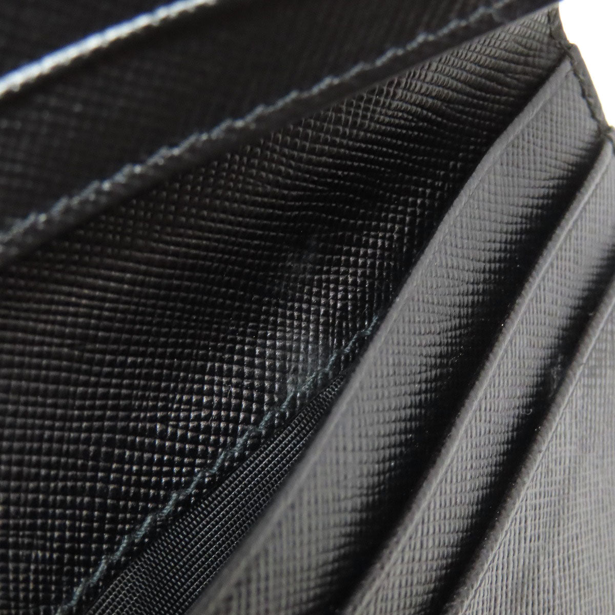 PRADA Logo Hardware Long wallet (with coin pocket) Nylon Ladies [Used]