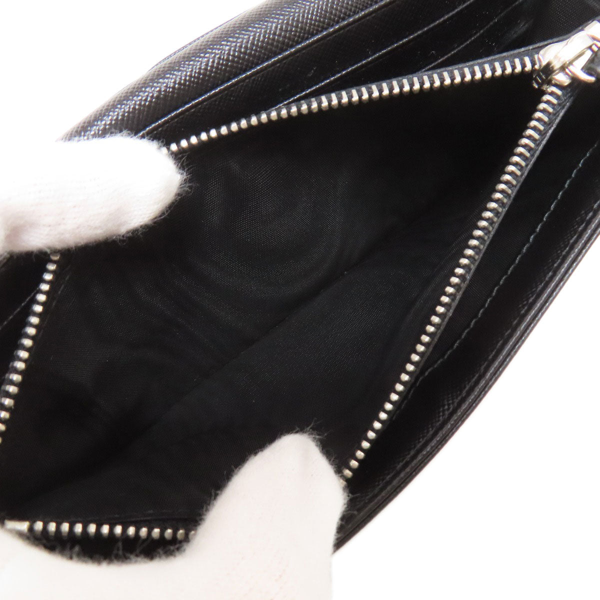PRADA Logo Hardware Long wallet (with coin pocket) Nylon Ladies [Used]