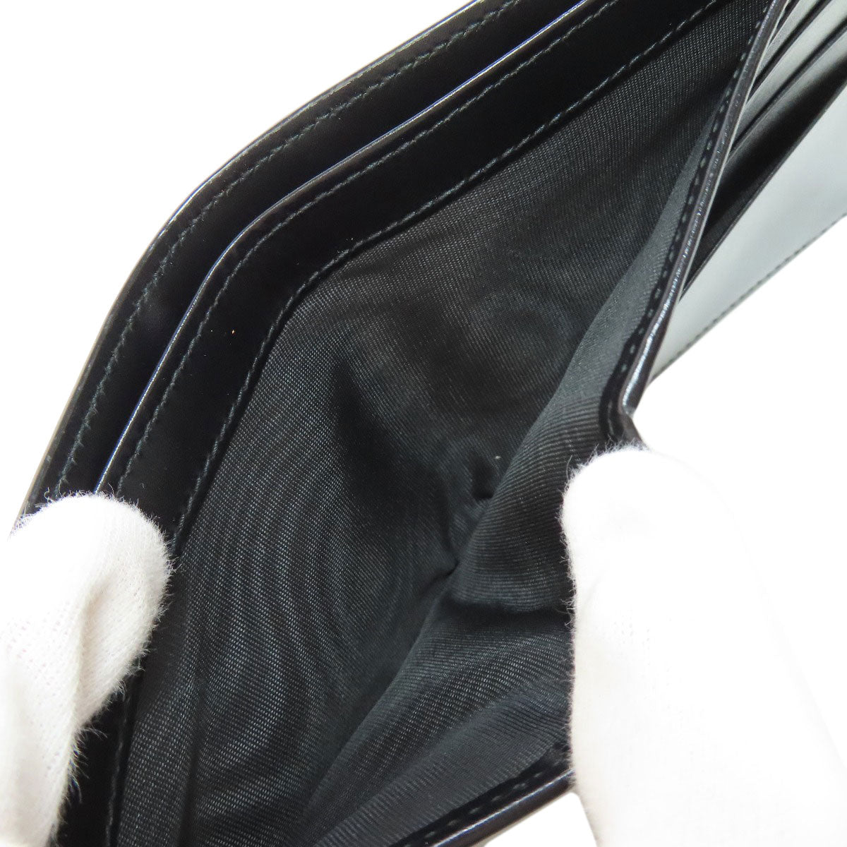 PRADA logo Bifold Wallet No Coin Pocket Leather mens [Used]