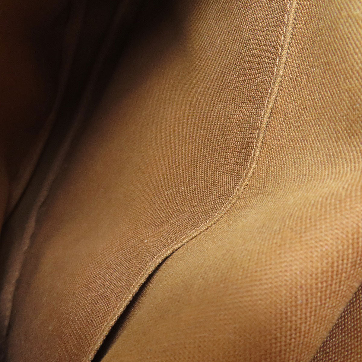 LOUIS VUITTON M40710 Saumur MM Shoulder Bag Monogram canvas Ladies [Used]