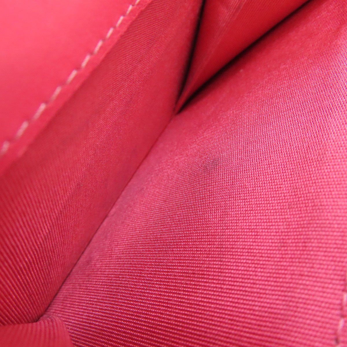 CHANEL Tri-fold Boy Chanel GoldHardware Bifold Wallet with Coin Pocket Calf Ladies [Used]