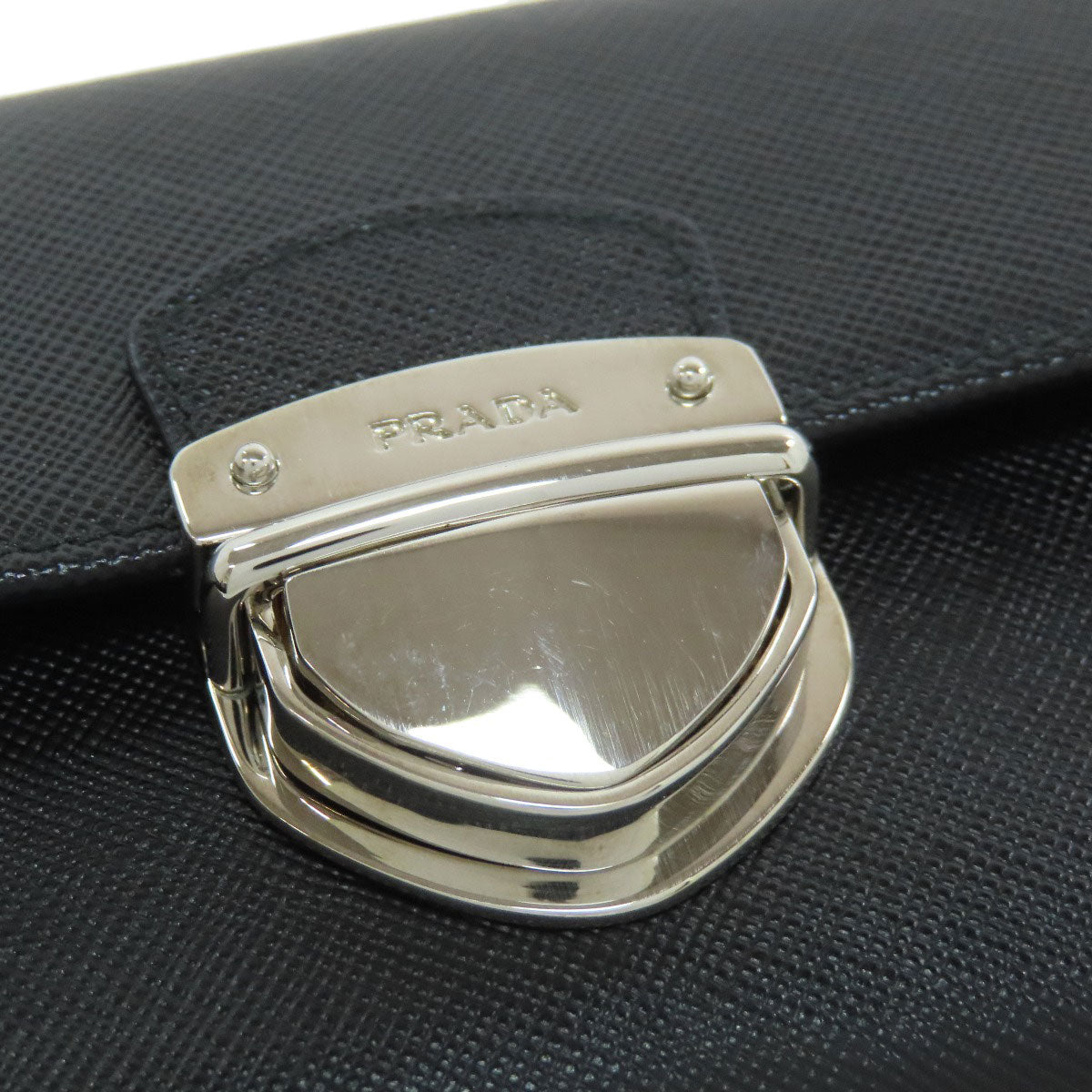 PRADA 1M1037 logo Long wallet (with coin pocket) Safiano Ladies [Used]