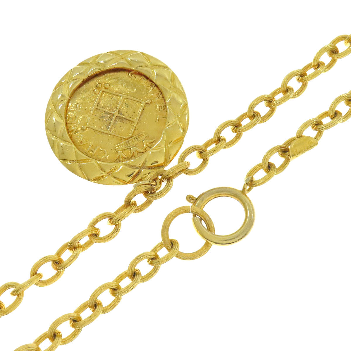 CHANEL Relief Matelasse Frame Round Reversible Pendant Necklace Ladies [Used]