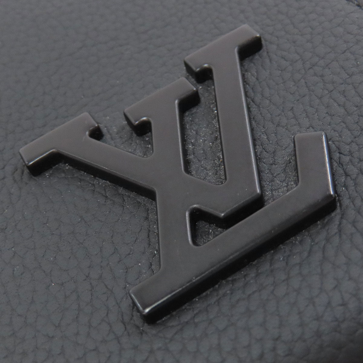 LOUIS VUITTON M59329 Messenger Voyage Aerogram Shoulder Bag Calf Ladies [Used]