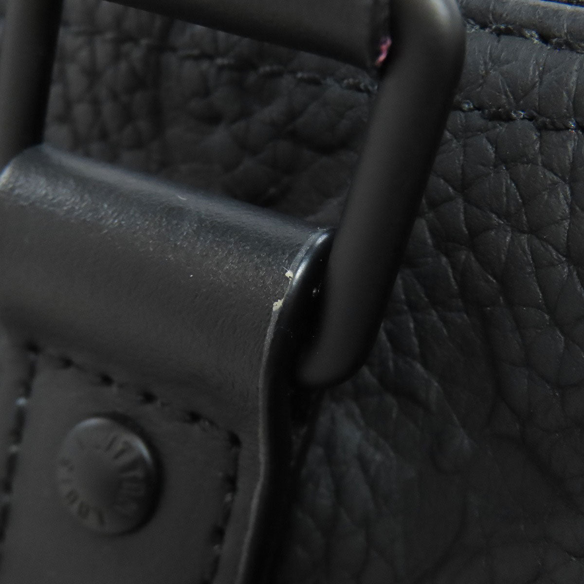 LOUIS VUITTON M20900 Keepall Bandouliere 25 Handbag Taurillon ClemenceLeather mens [Used]