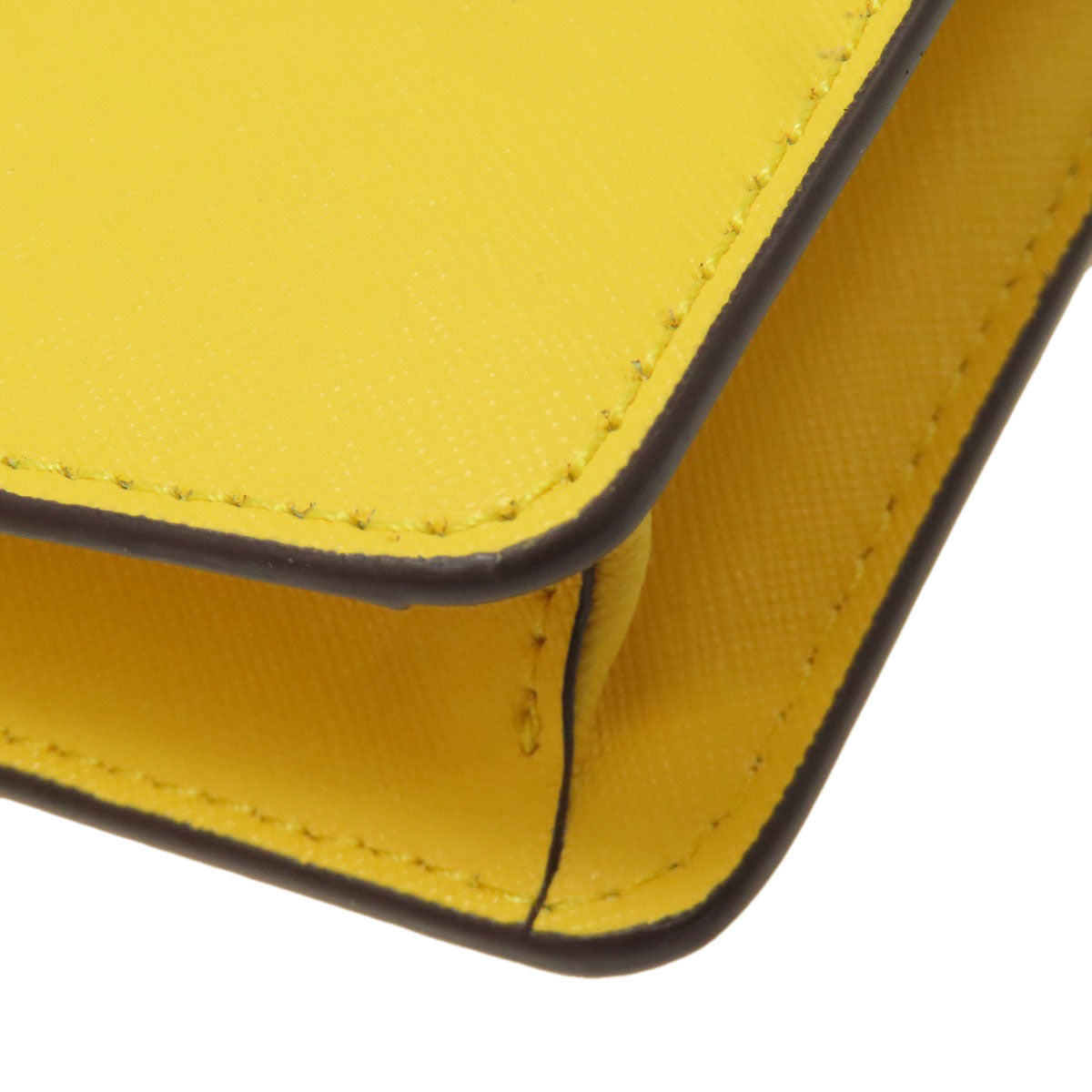 Michael Kors ChainShoulder wallet Long wallet (with coin pocket) Leather Ladies [Used]