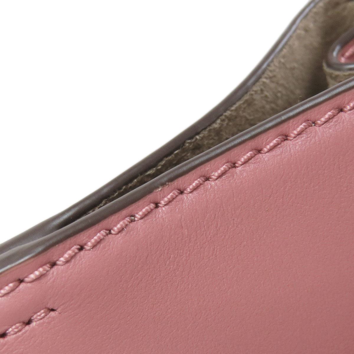 Michael Kors   Padlock Shoulder Bag  Leather Ladies [Used]