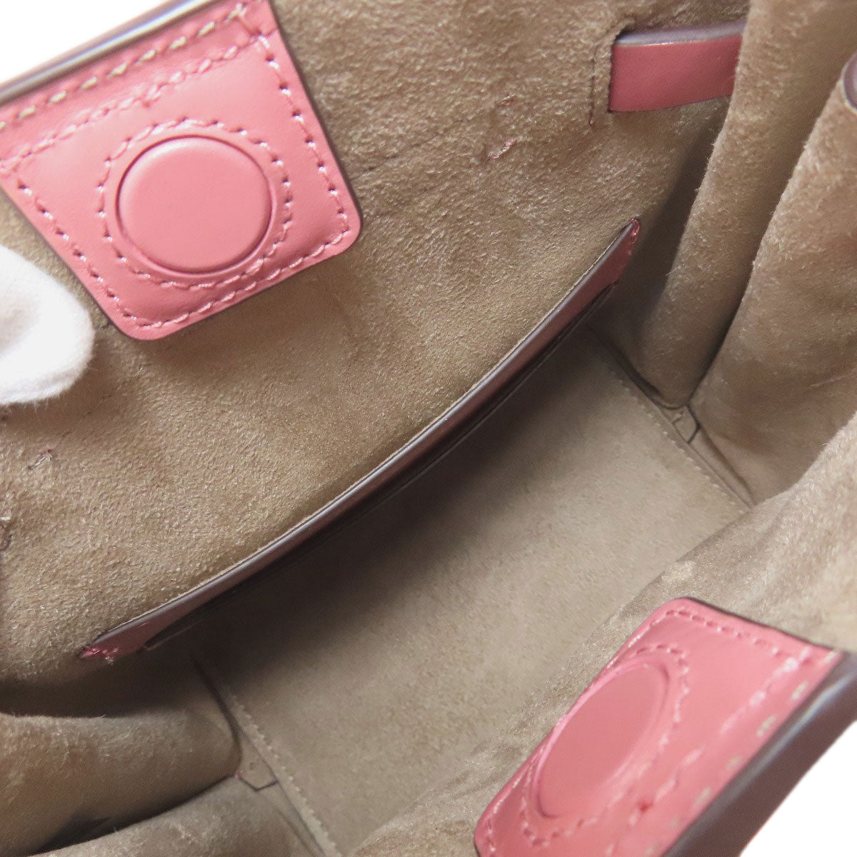 Michael Kors   Padlock Shoulder Bag  Leather Ladies [Used]