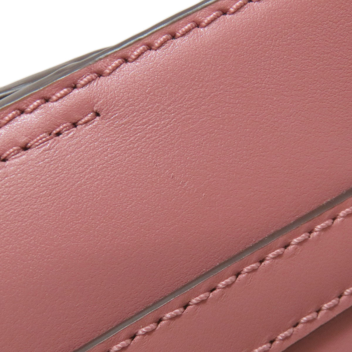 Michael Kors   Padlock Shoulder Bag  Leather Ladies [Used]