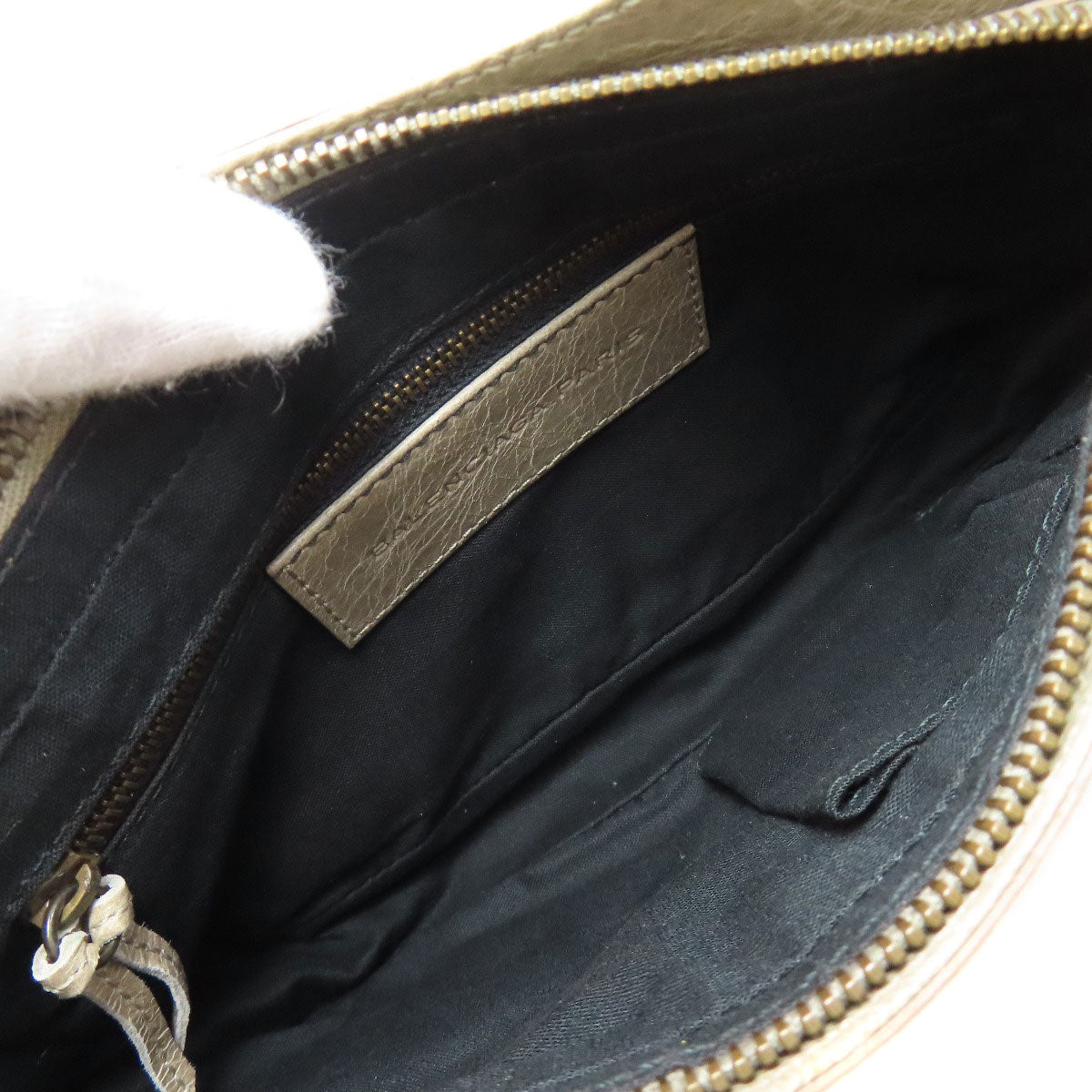 バレンシアガ 242803 ザ・ヒップ ショルダーバッグ カーフ レディース 【中古】【BALENCIAGA】