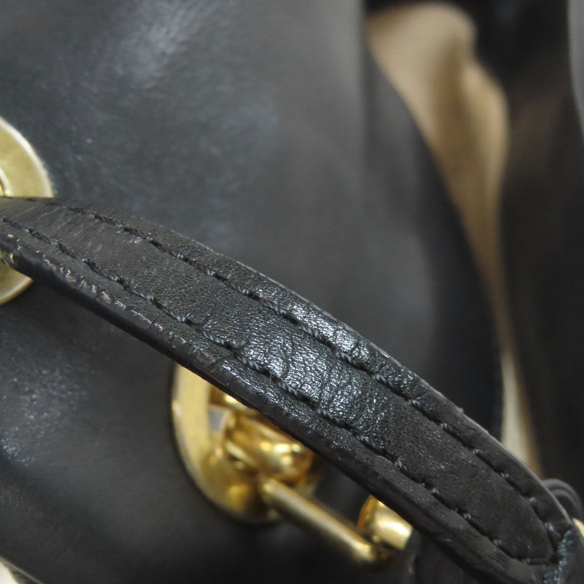 CHANEL Matelasse 2WAY GoldHardware Handbag Calf Ladies [Used]