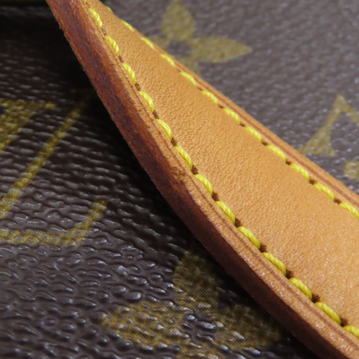 LOUIS VUITTON M51257 Muset Tango S Shoulder Bag Monogram canvas Ladies [Used]