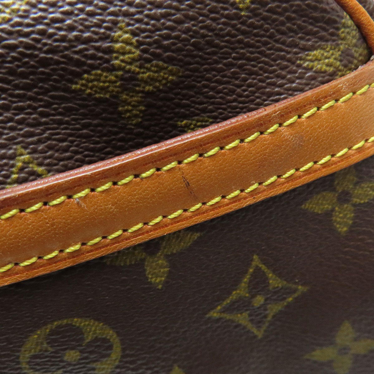 LOUIS VUITTON M51221 Blower Shoulder Bag Monogram canvas Ladies [Used]