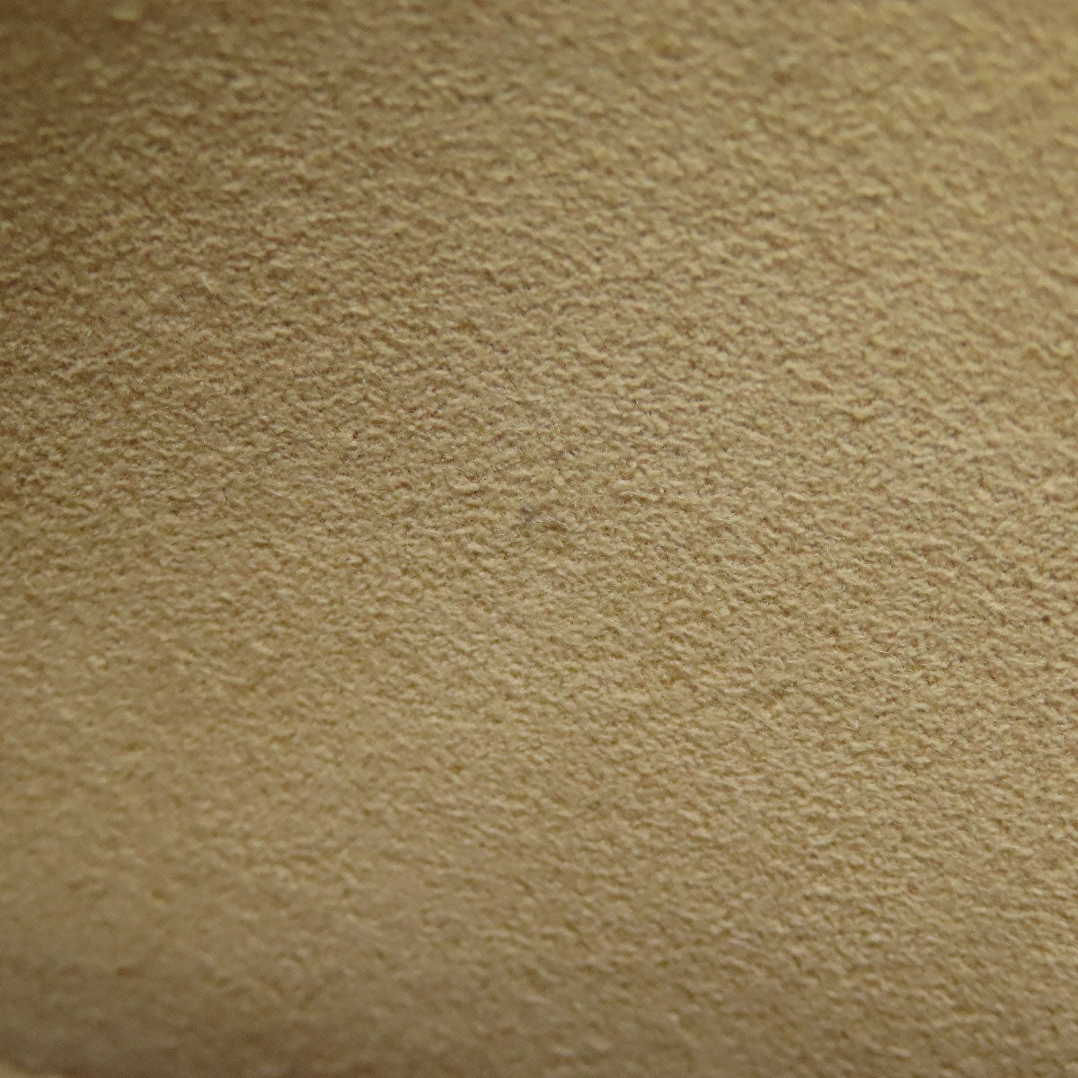 LOUIS VUITTON M59114 Troca MM Shoulder Bag Lambskin Ladies [Used]