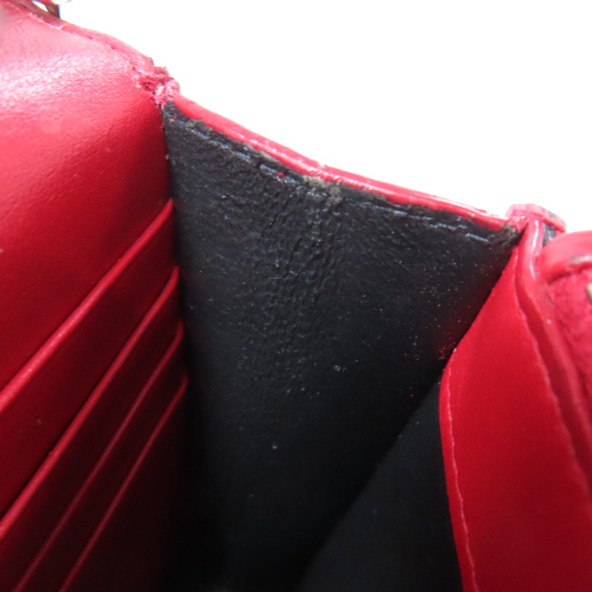 YVES SAINT LAURENT Chain Wallet Embossed Long wallet (with coin pocket) Leather Ladies [Used]