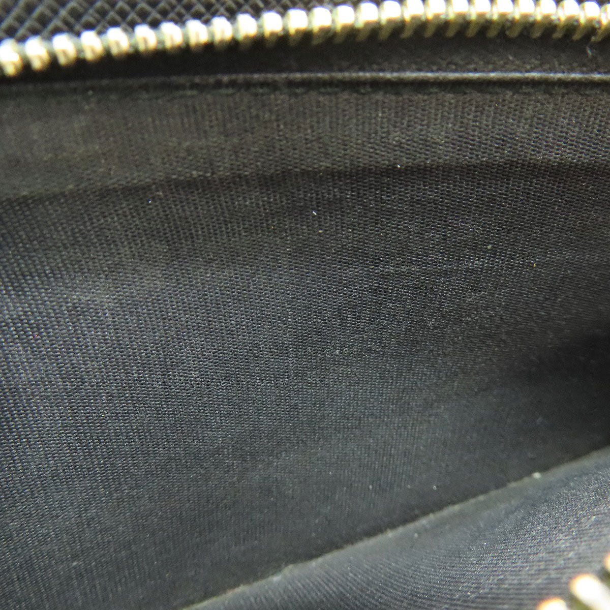 PRADA logo Long wallet (with coin pocket) Safiano Ladies [Used]