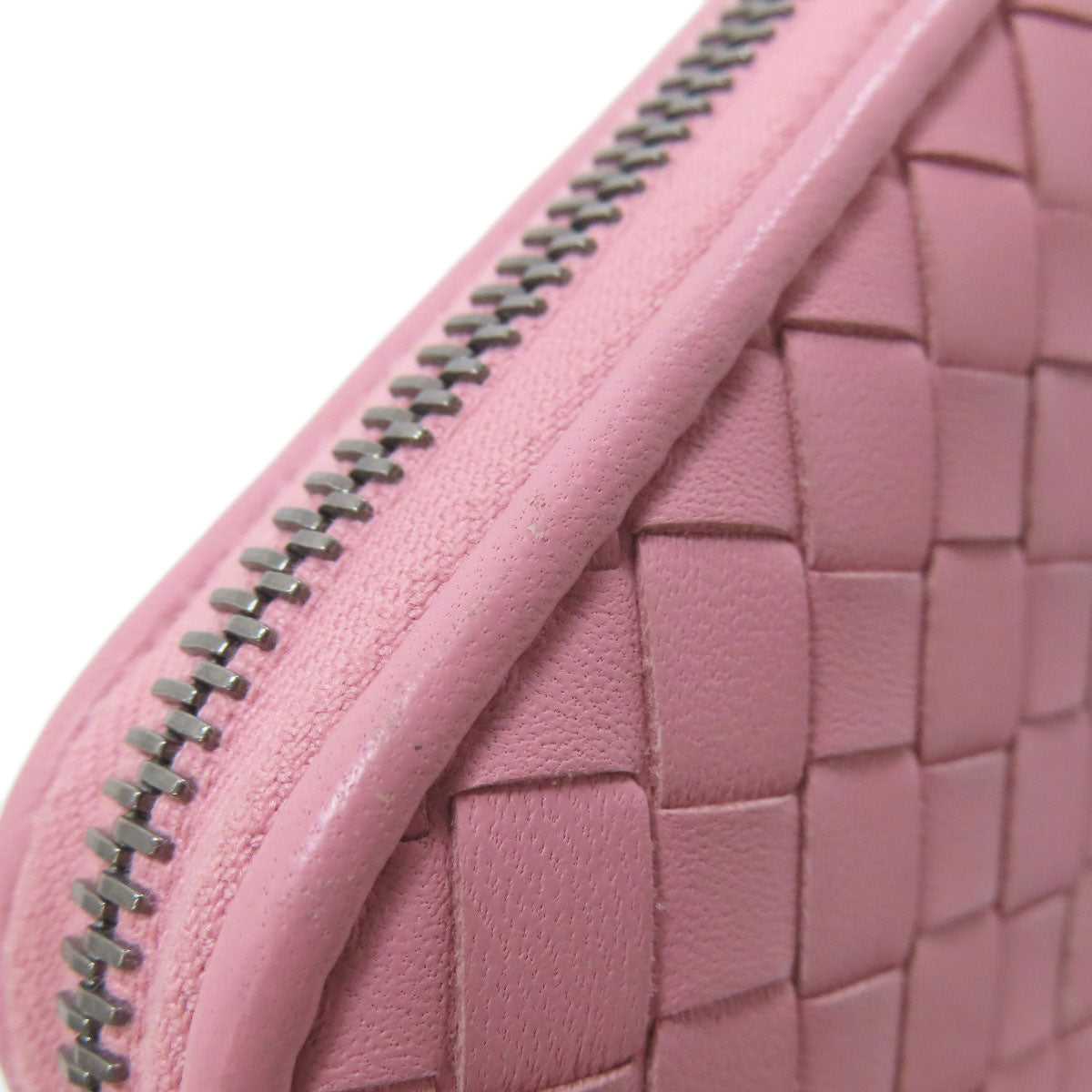BOTTEGA VENETA   Intrecciato Long wallet (with coin pocket)  Leather Ladies [Used]