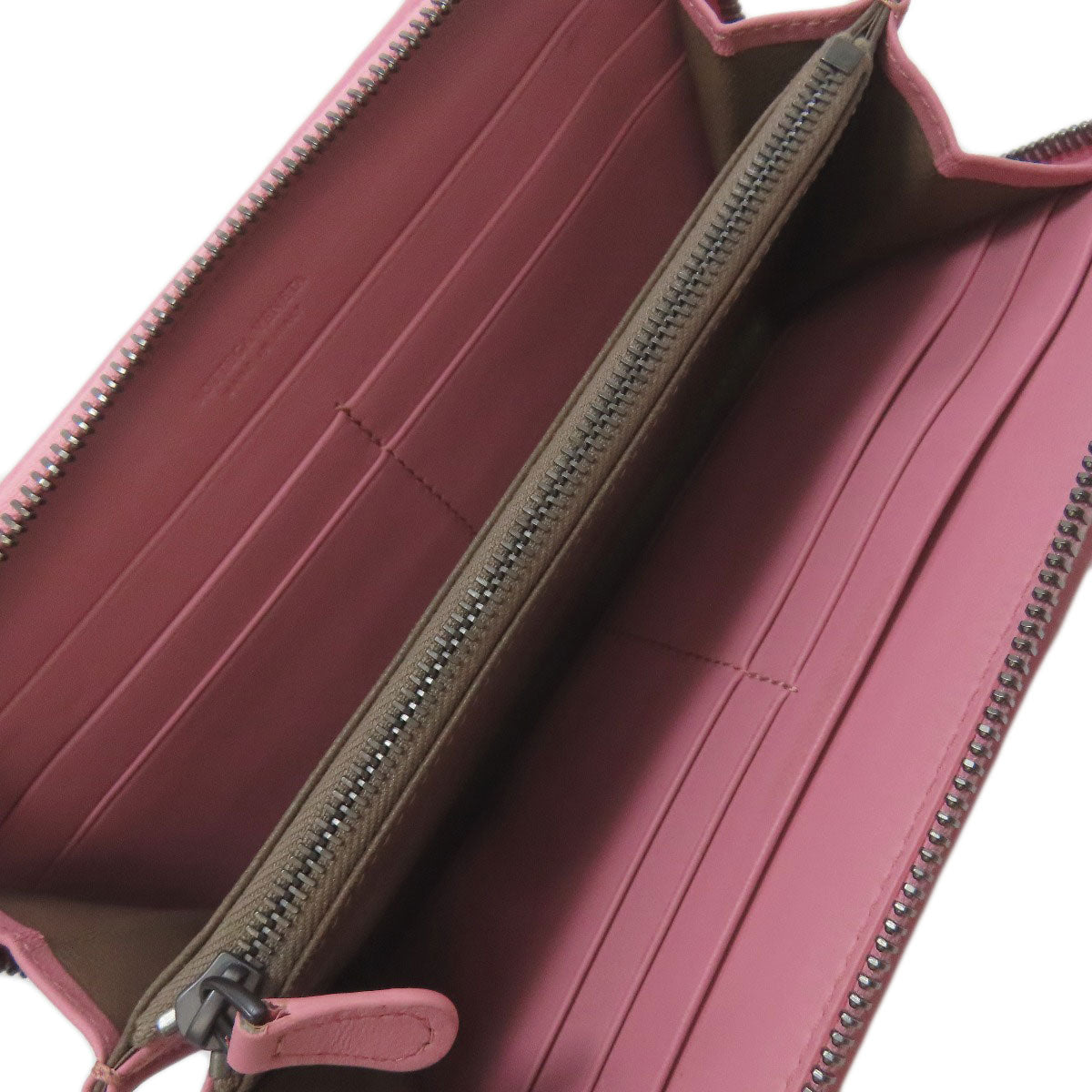 BOTTEGA VENETA   Intrecciato Long wallet (with coin pocket)  Leather Ladies [Used]