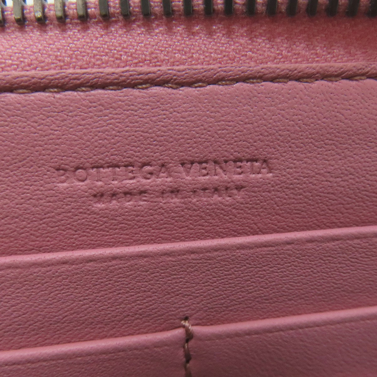 BOTTEGA VENETA   Intrecciato Long wallet (with coin pocket)  Leather Ladies [Used]