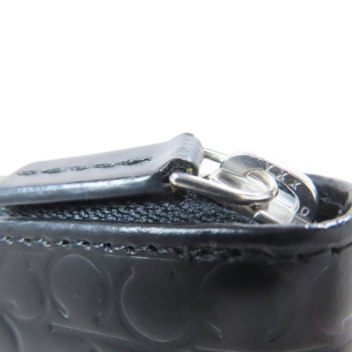 Calvin Klein logo Long wallet (with coin pocket) Leather Ladies [Used]