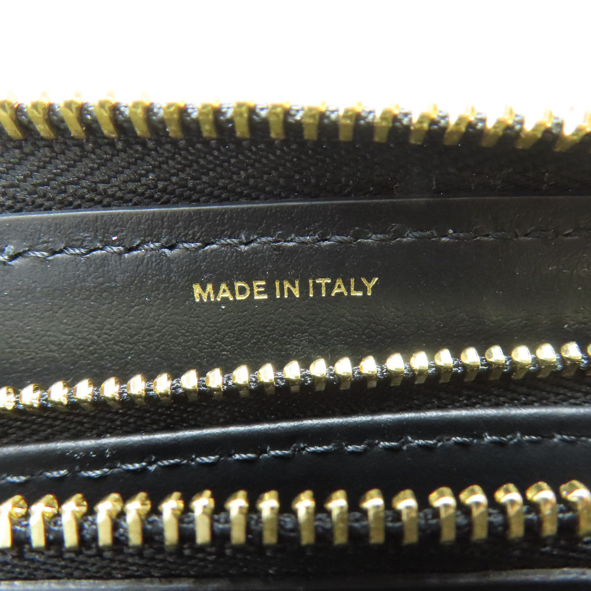 BURBERRY logo Long wallet (with coin pocket) Leather Ladies [Used]