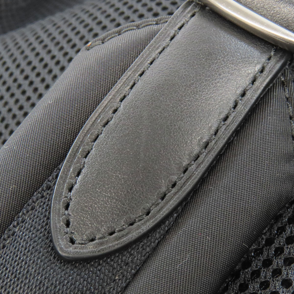 COACH F57477 Perforated Punching Backpack Â· Daypack Leather Ladies [Used]