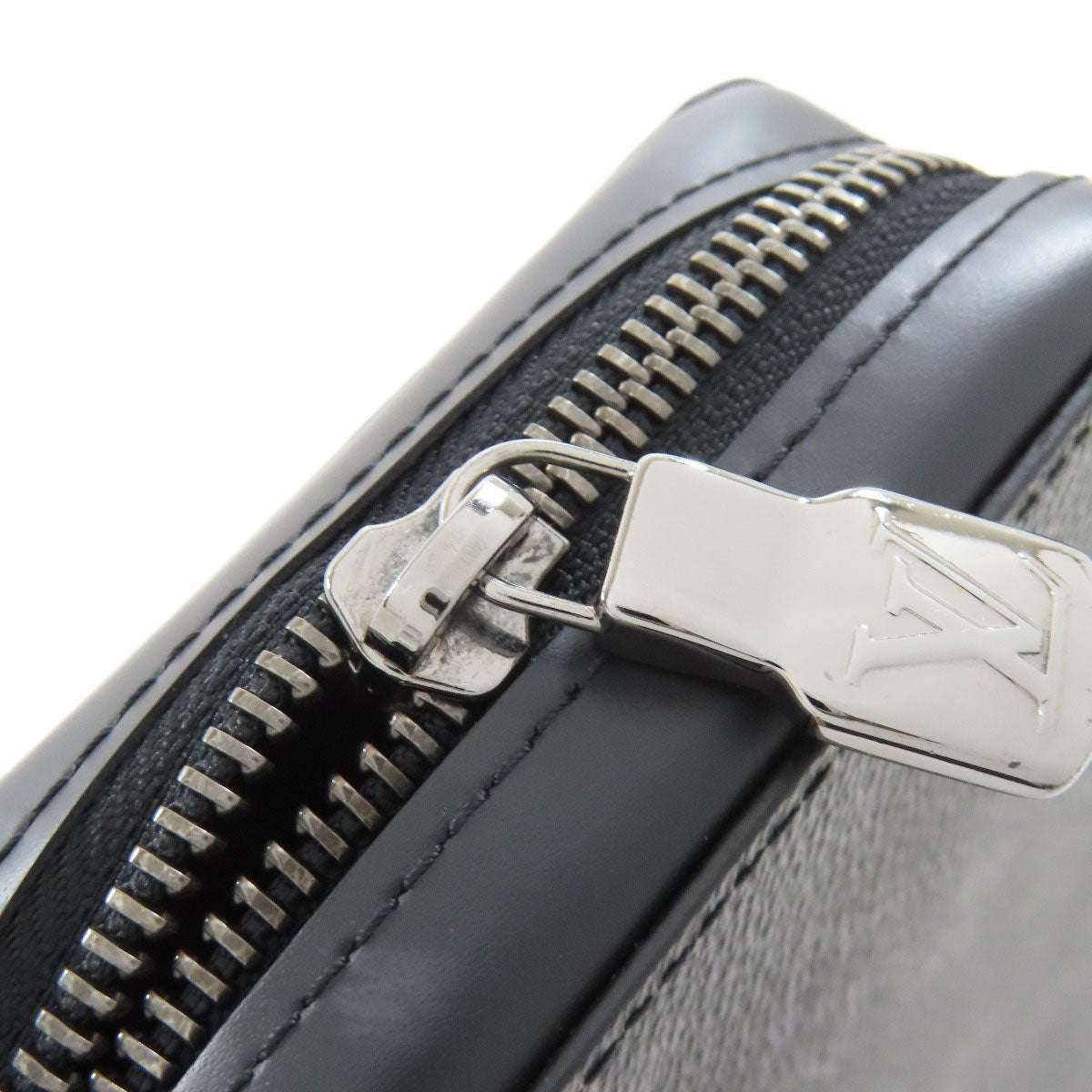 LOUIS VUITTON M61698 Zippy XL business bag Monogram Eclipse mens [Used]