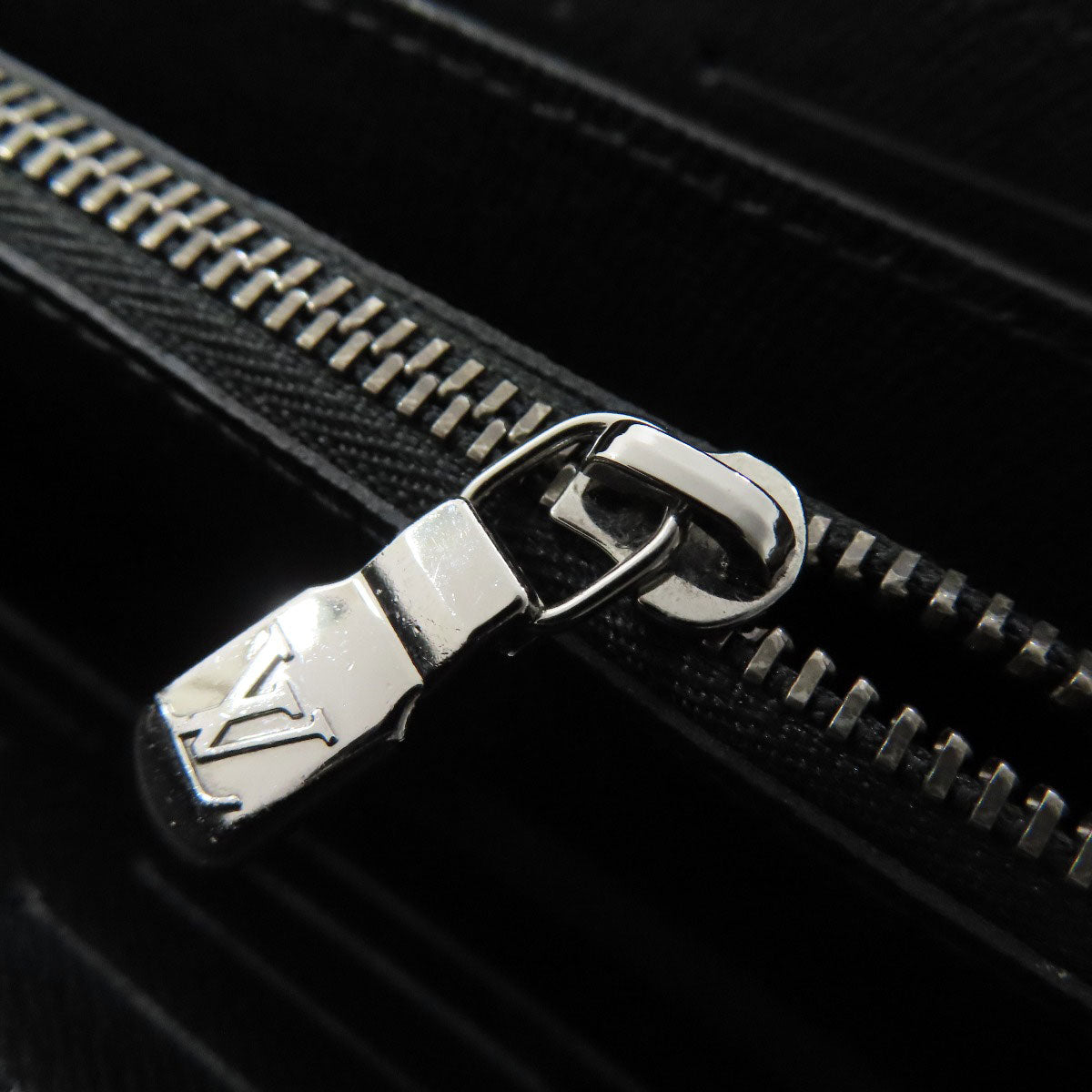 LOUIS VUITTON M61698 Zippy XL business bag Monogram Eclipse mens [Used]