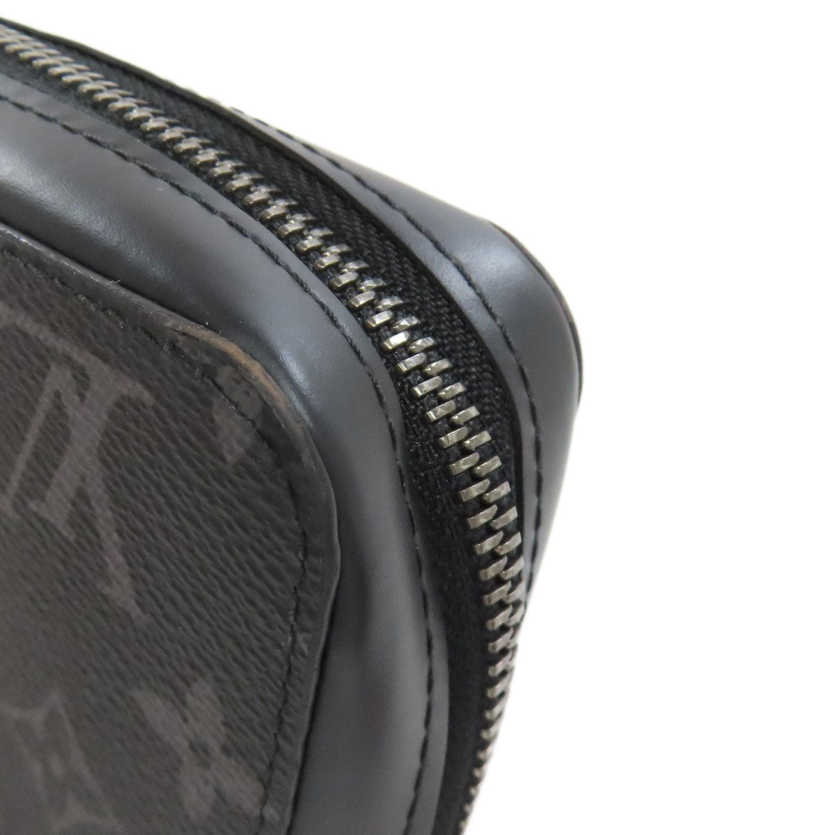 LOUIS VUITTON M61698 Zippy XL business bag Monogram Eclipse mens [Used]