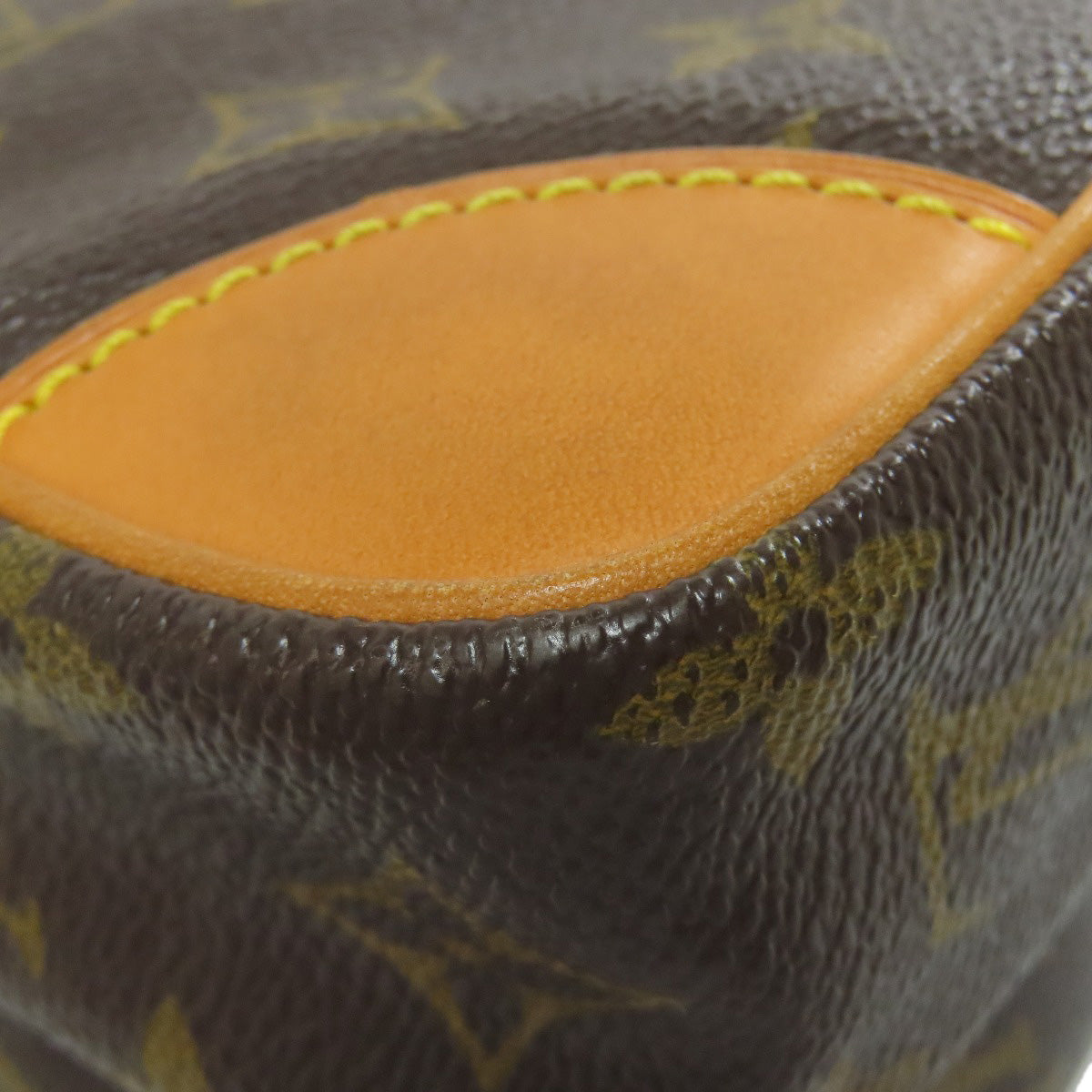 LOUIS VUITTON M45236 Amazon Shoulder Bag Monogram canvas Ladies [Used]