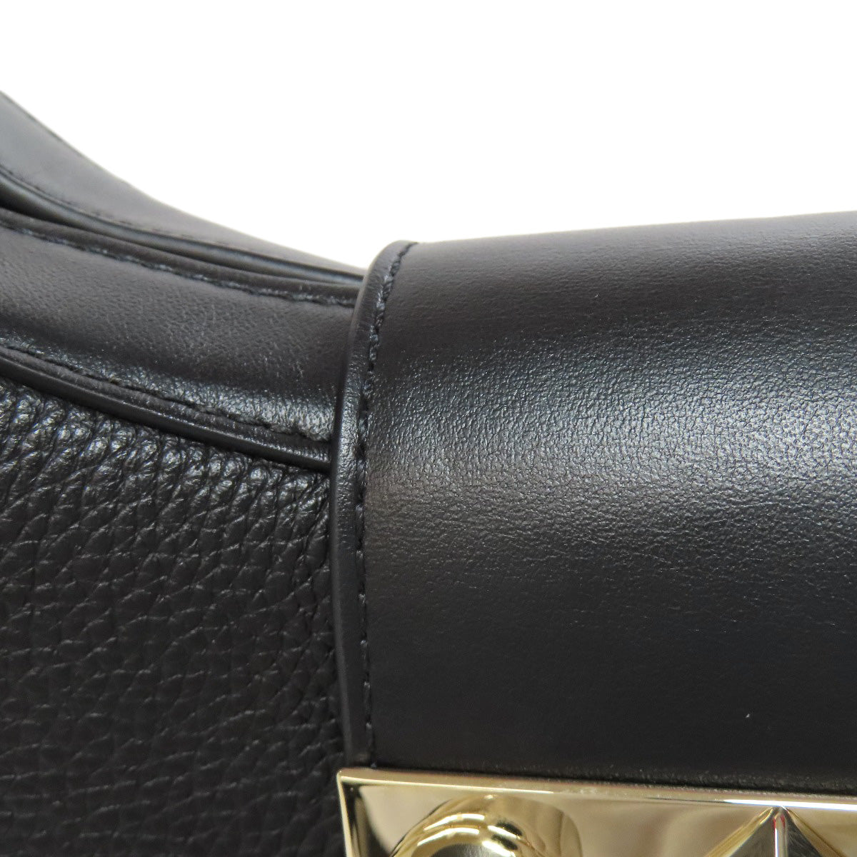 クリスチャンルブタン スタッズ ワンショルダー ハンドバッグ レザー レディース 【中古】【Christian Louboutin】
