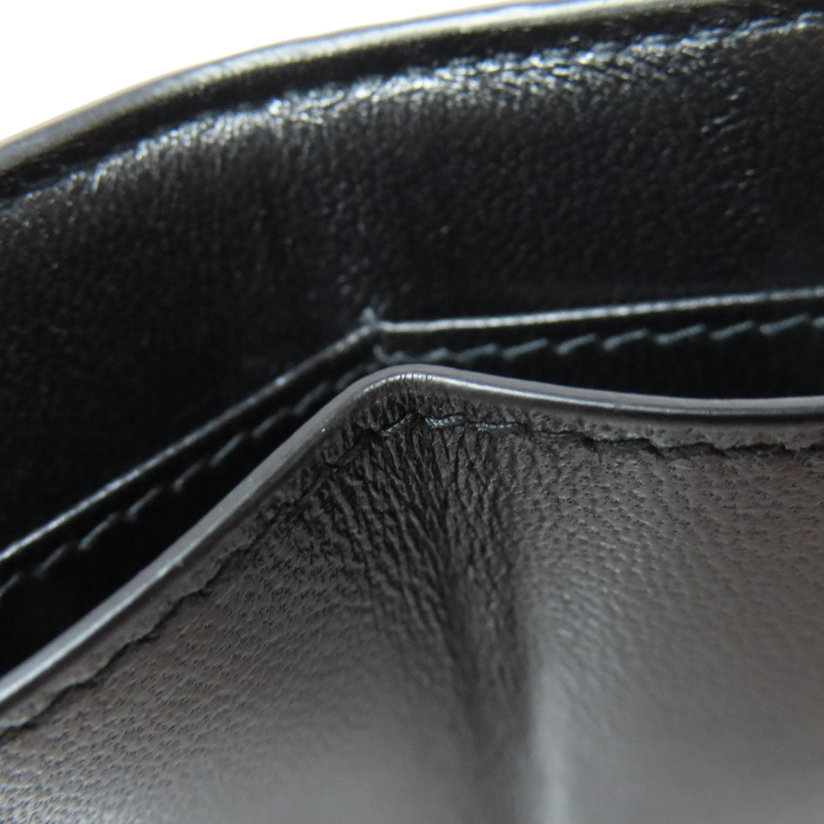 BALENCIAGA 600212 B logo embossed Bifold Wallet with Coin Pocket Leather Ladies [Used]