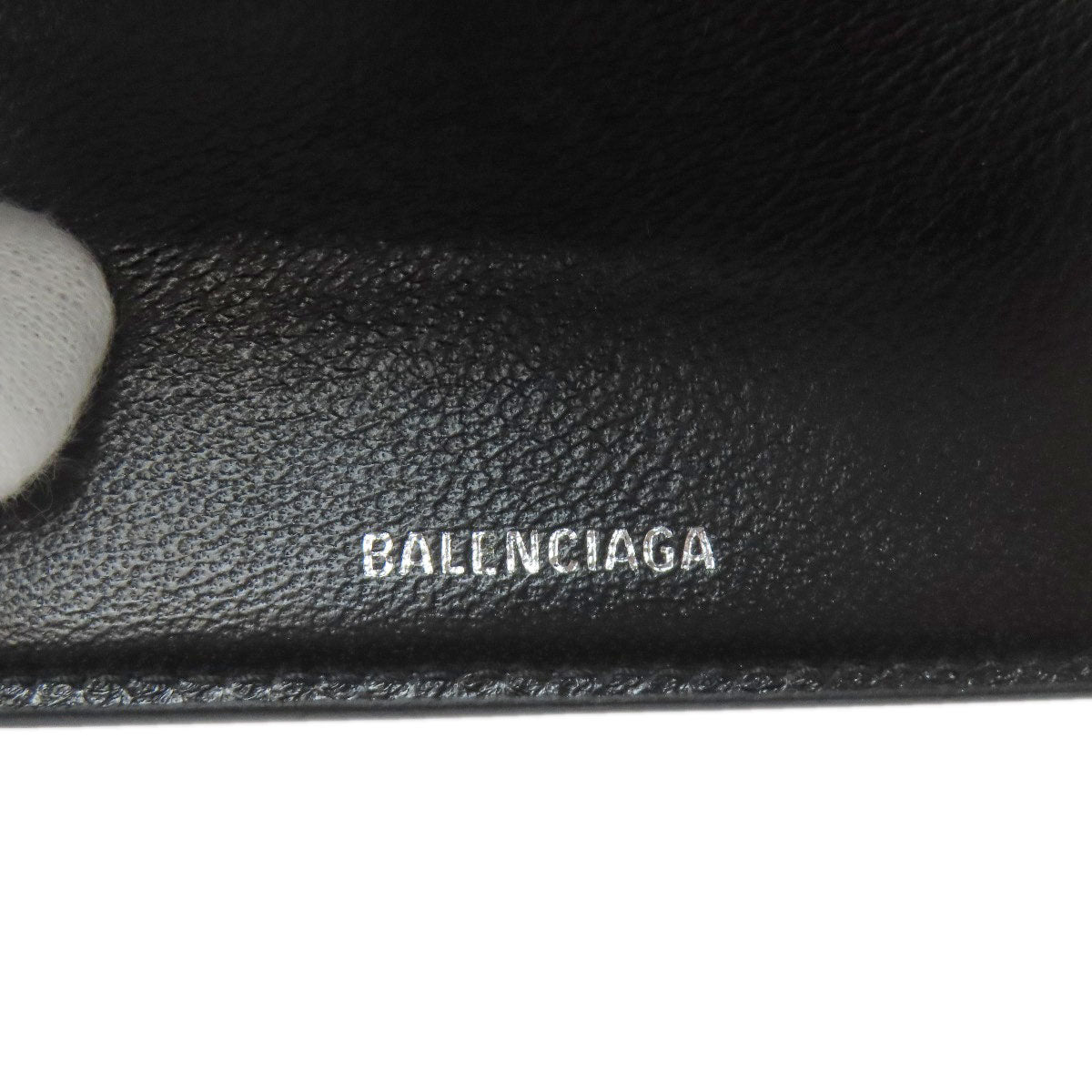 BALENCIAGA 600212 B logo embossed Bifold Wallet with Coin Pocket Leather Ladies [Used]