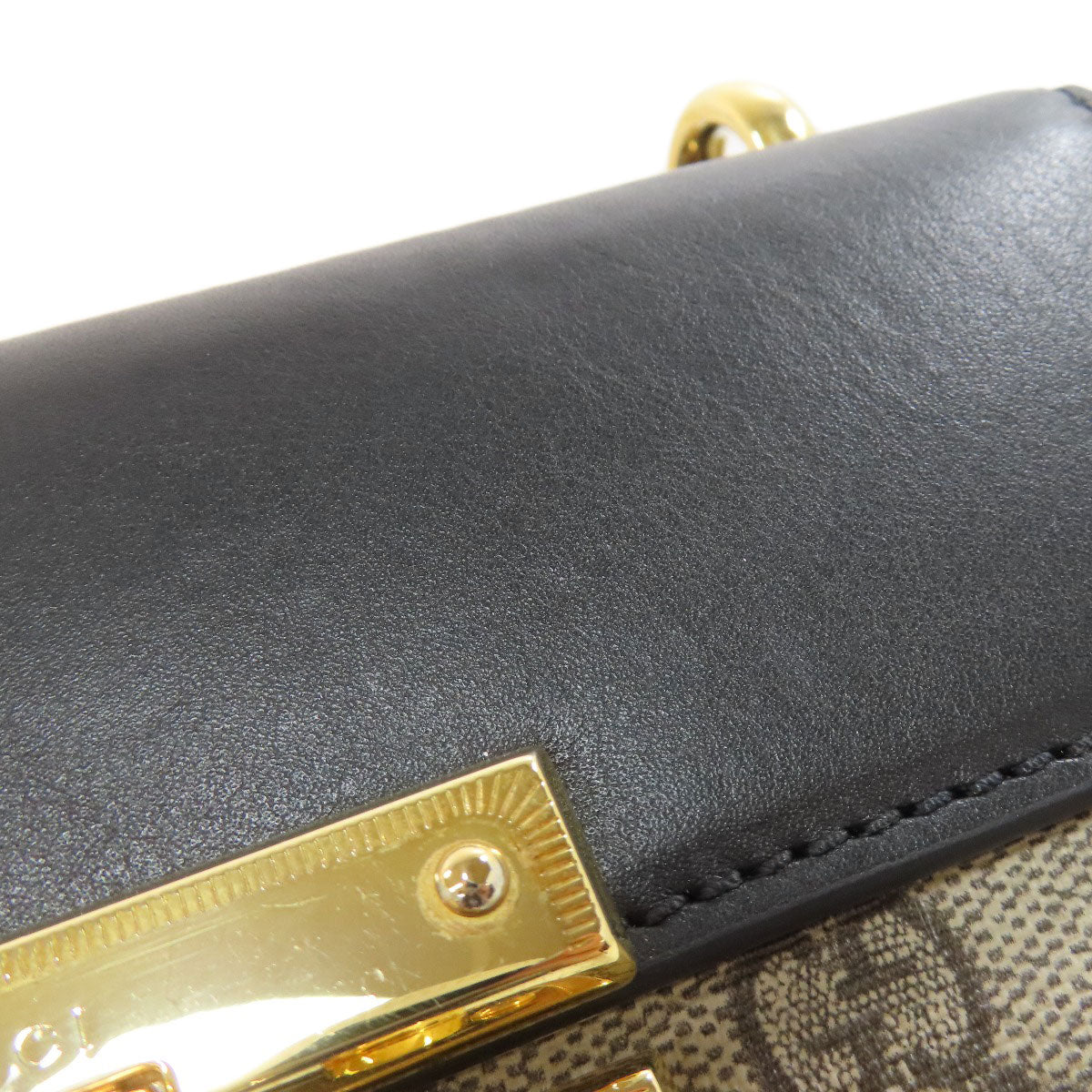 GUCCI 409487 GG ChainShoulder Shoulder Bag PVC Ladies [Used]