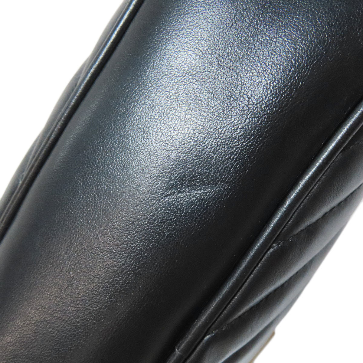 SAINT LAURENT Lou V Stitch Shoulder Bag Calf Ladies [Used]