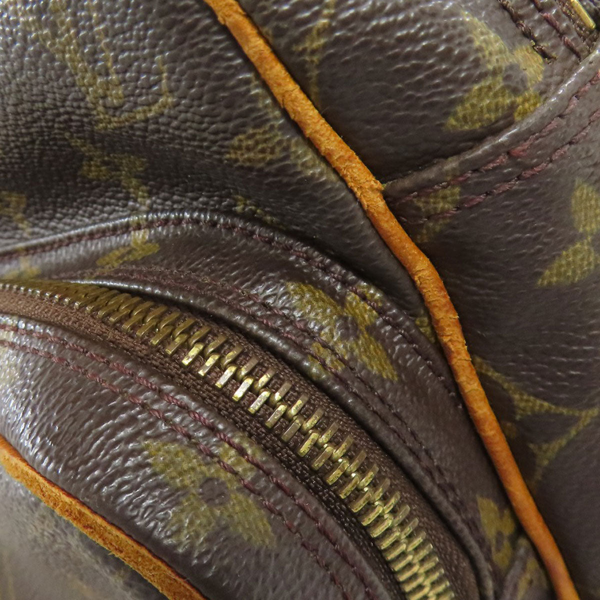 LOUIS VUITTON M45244 Nile Shoulder Bag Monogram canvas Ladies [Used]