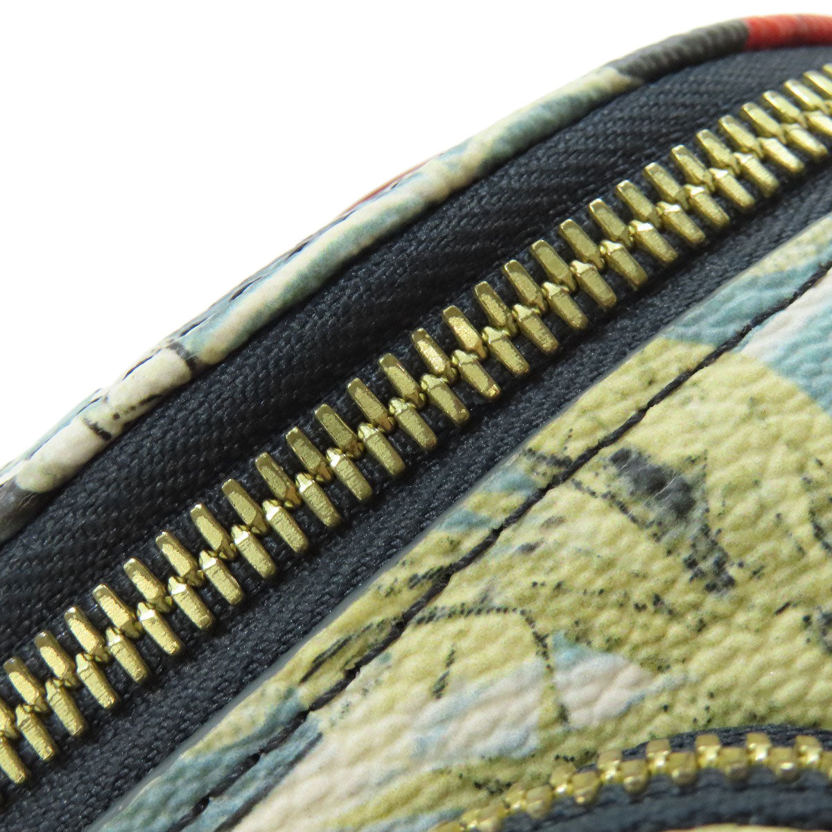 LOUIS VUITTON M24992 Bumbag Surfing Monogram Rush body bag Coating canvas Ladies [Used]