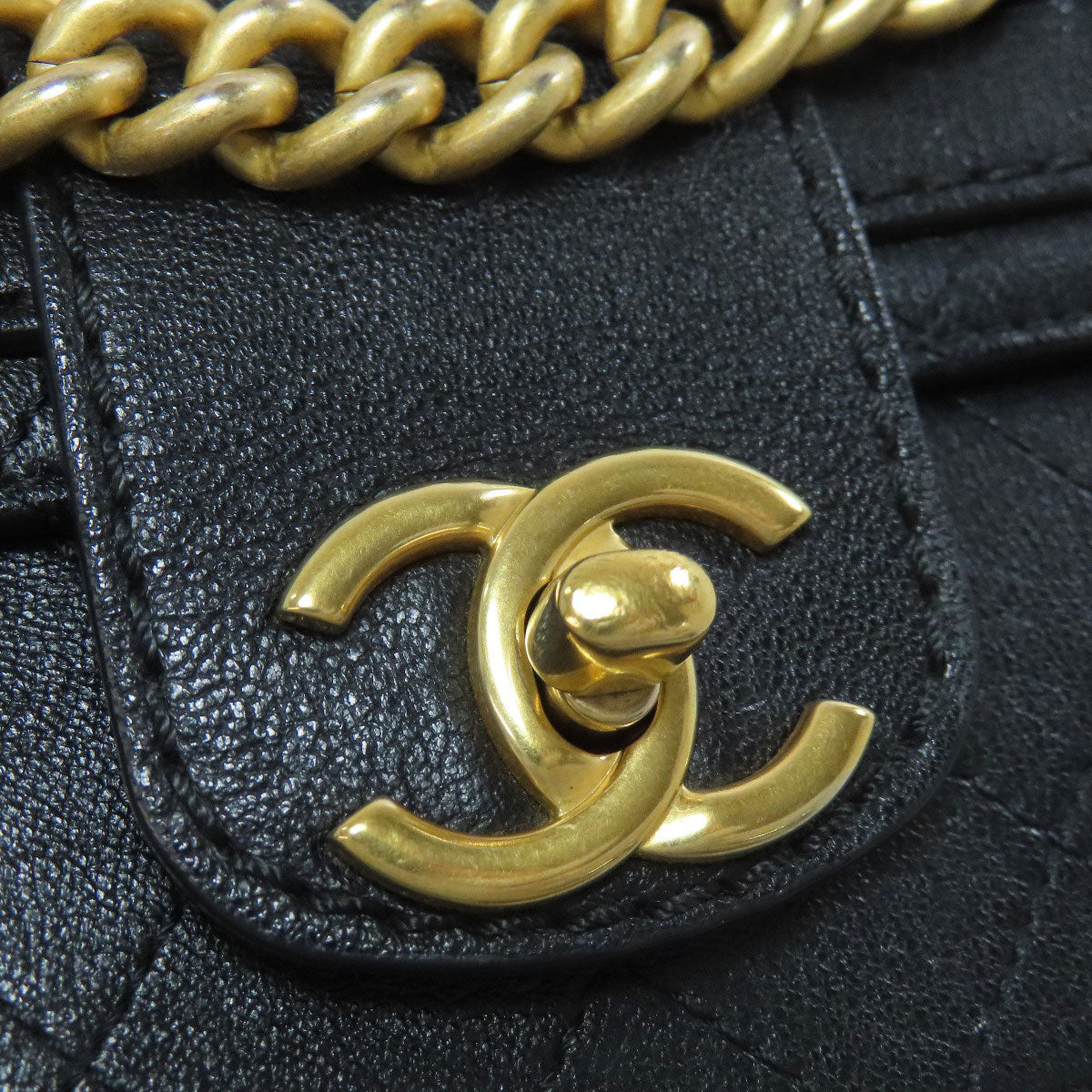 CHANEL COCO Mark ChainShoulder GoldHardware Shoulder Bag Calf Ladies [Used]