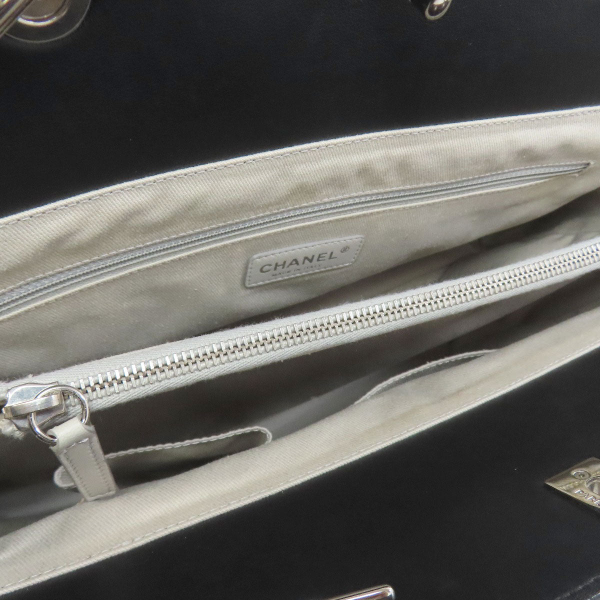 CHANEL Matelasse 2WAY SilverHardware Tote Bag Leather Ladies [Used]