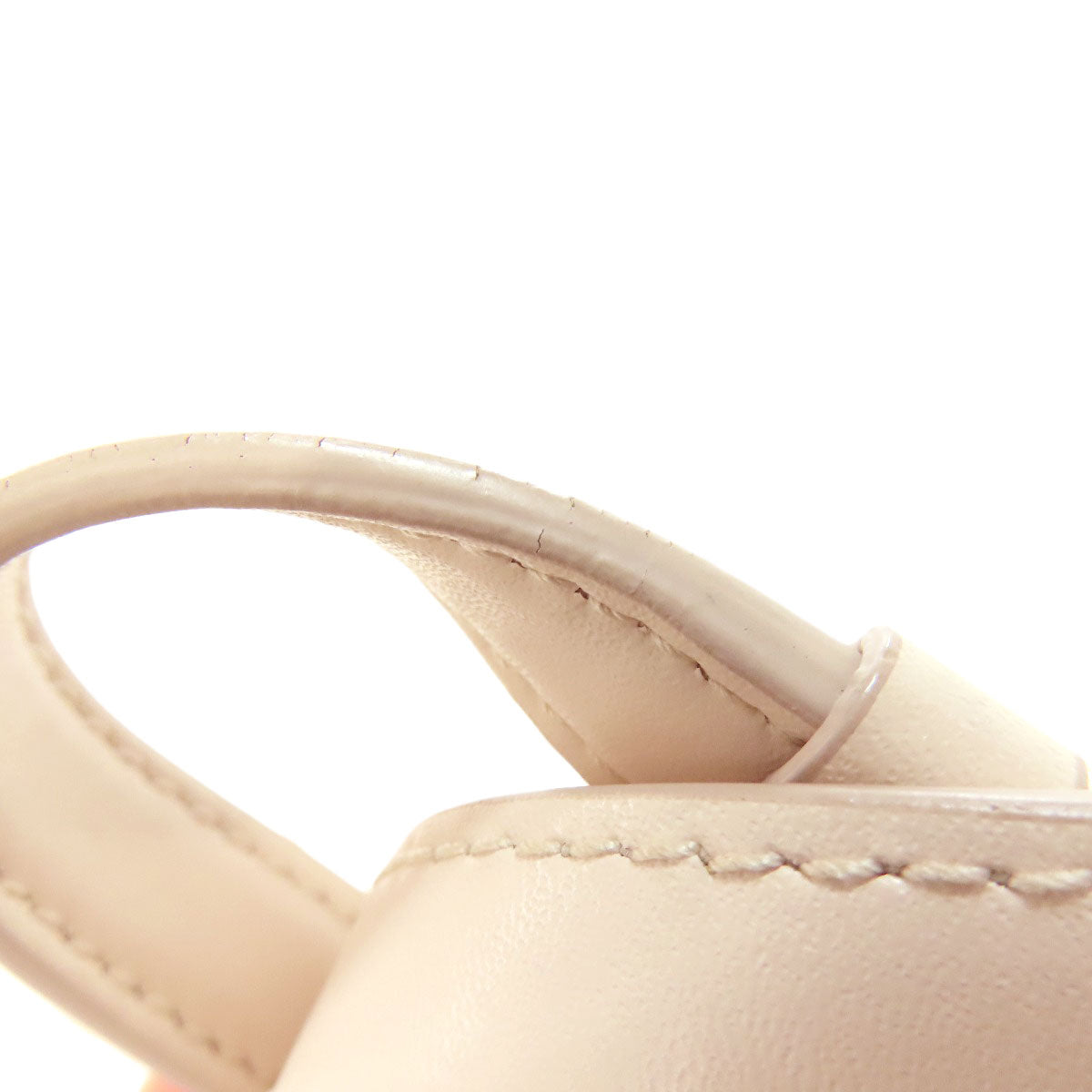 Salvatore Ferragamo Vara ribbon Shoulder Bag Leather Ladies [Used]