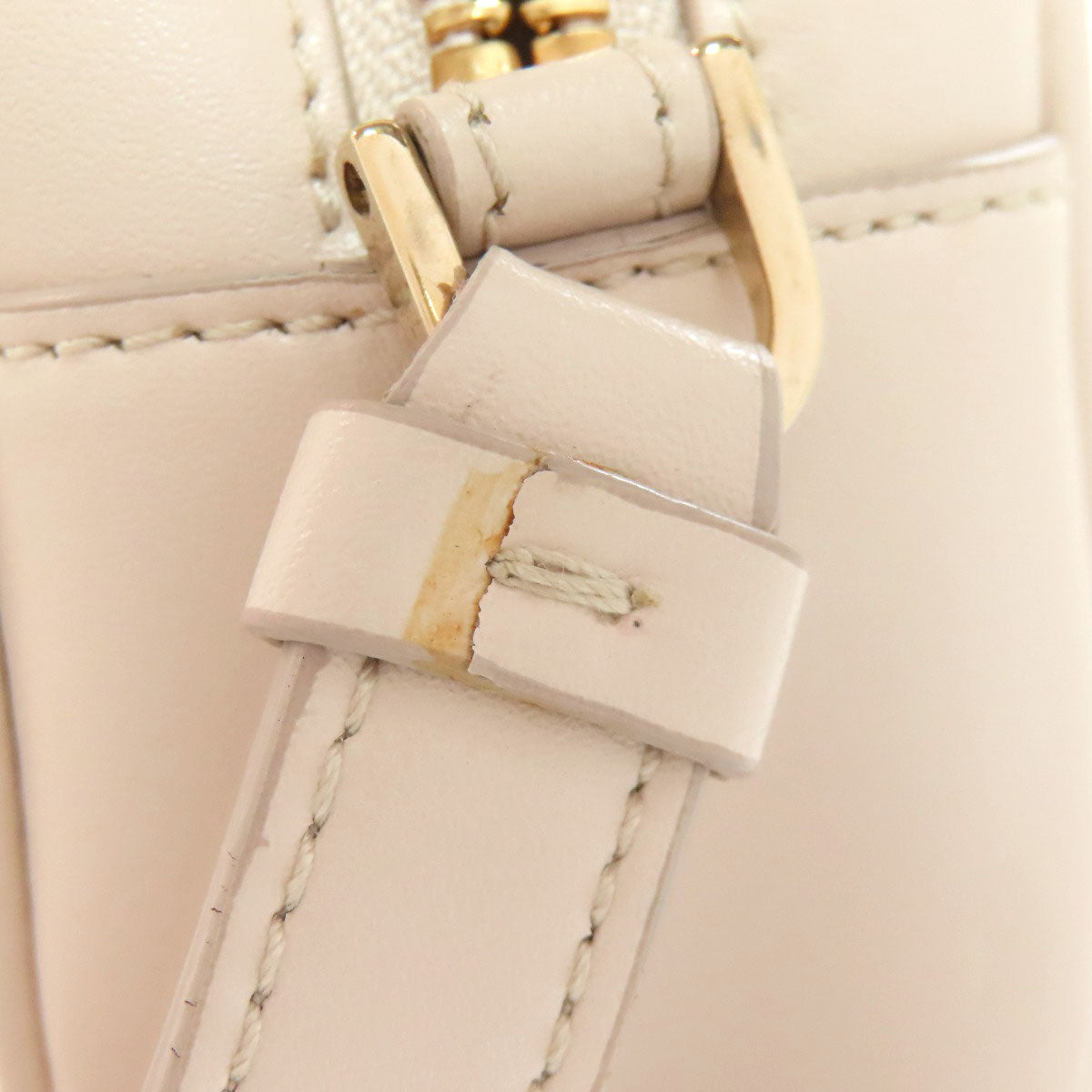 Salvatore Ferragamo Vara ribbon Shoulder Bag Leather Ladies [Used]