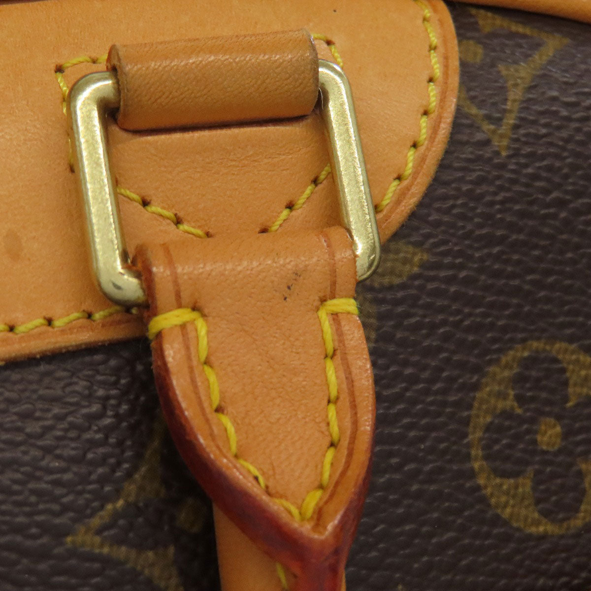LOUIS VUITTON M42228 Trueville Handbag Monogram canvas Ladies [Used]