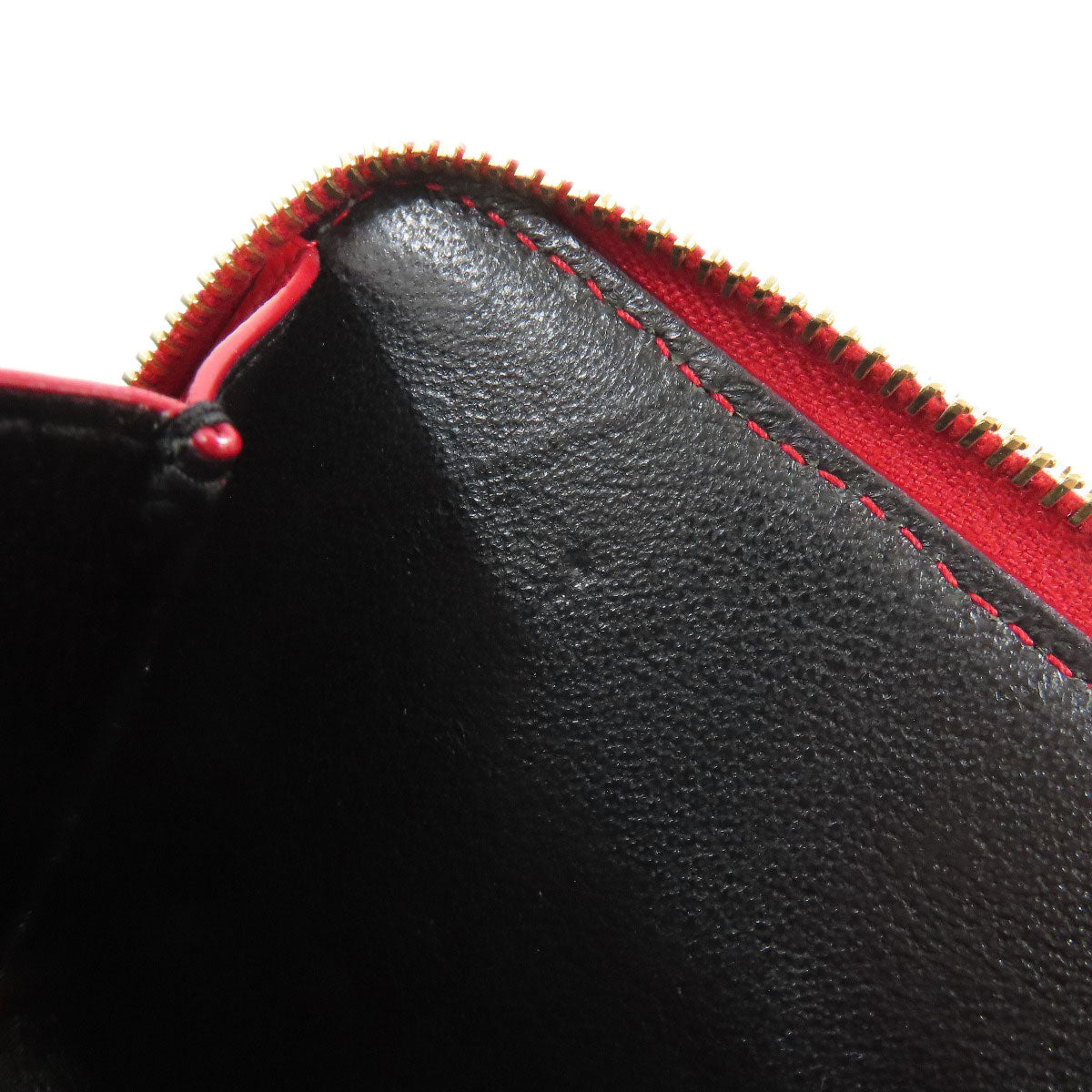 YVES SAINT LAURENT V stitch Bifold Wallet with Coin Pocket Calf Ladies [Used]